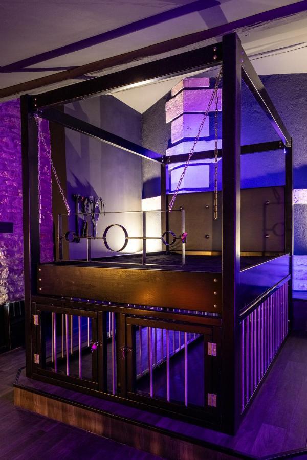 Cherie Cherry - Romantic And Bdsm House Briey Exterior photo